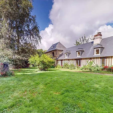 Holiday home Nice In Fontaine-la-louvet With Wifi Thiberville