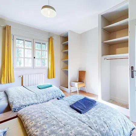 Nice In Fontaine-la-louvet With Wifi Holiday home Thiberville